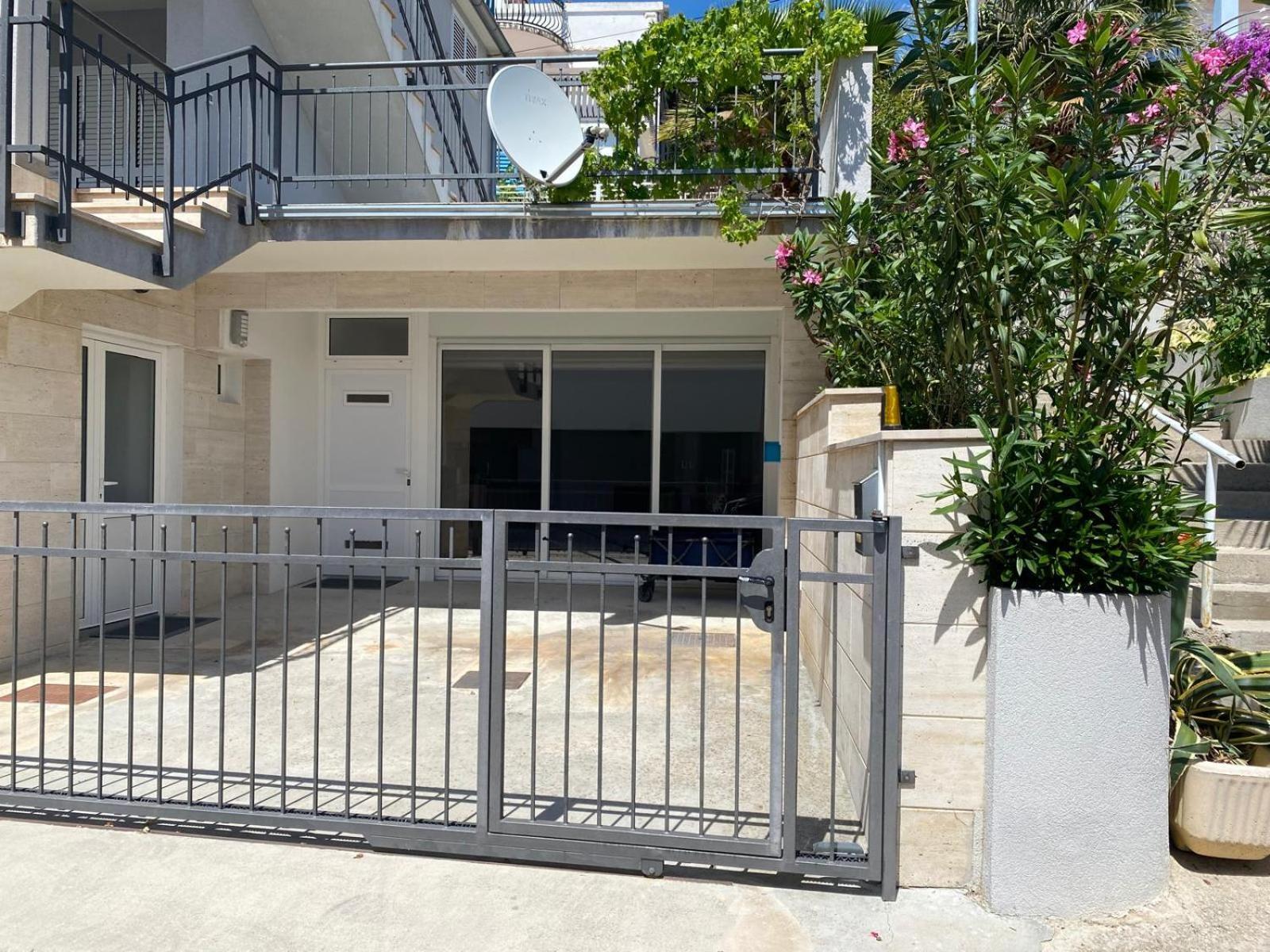 Villa Pina Tisno Apartment Zonsa 2 Pers Экстерьер фото